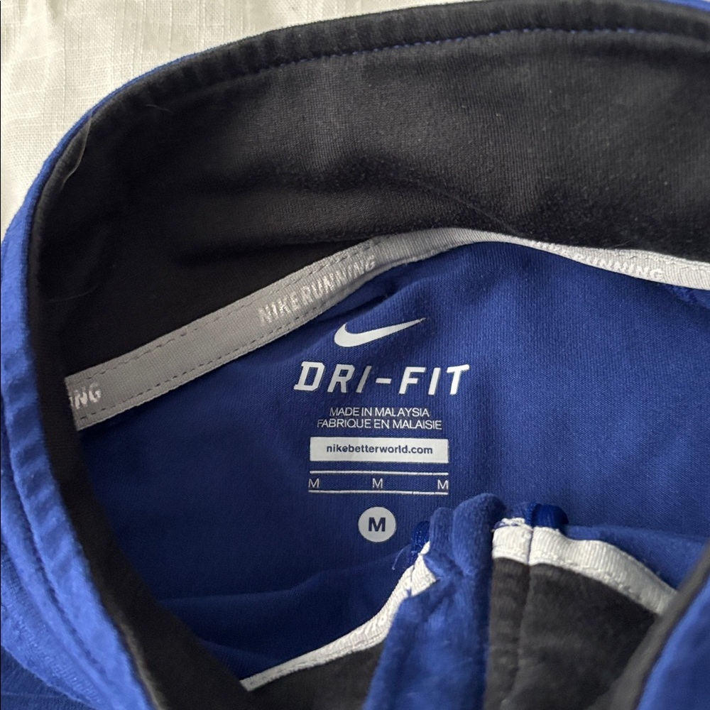 Nike Dri Fit Deep Blue half zip pullover - Picture 5 of 5